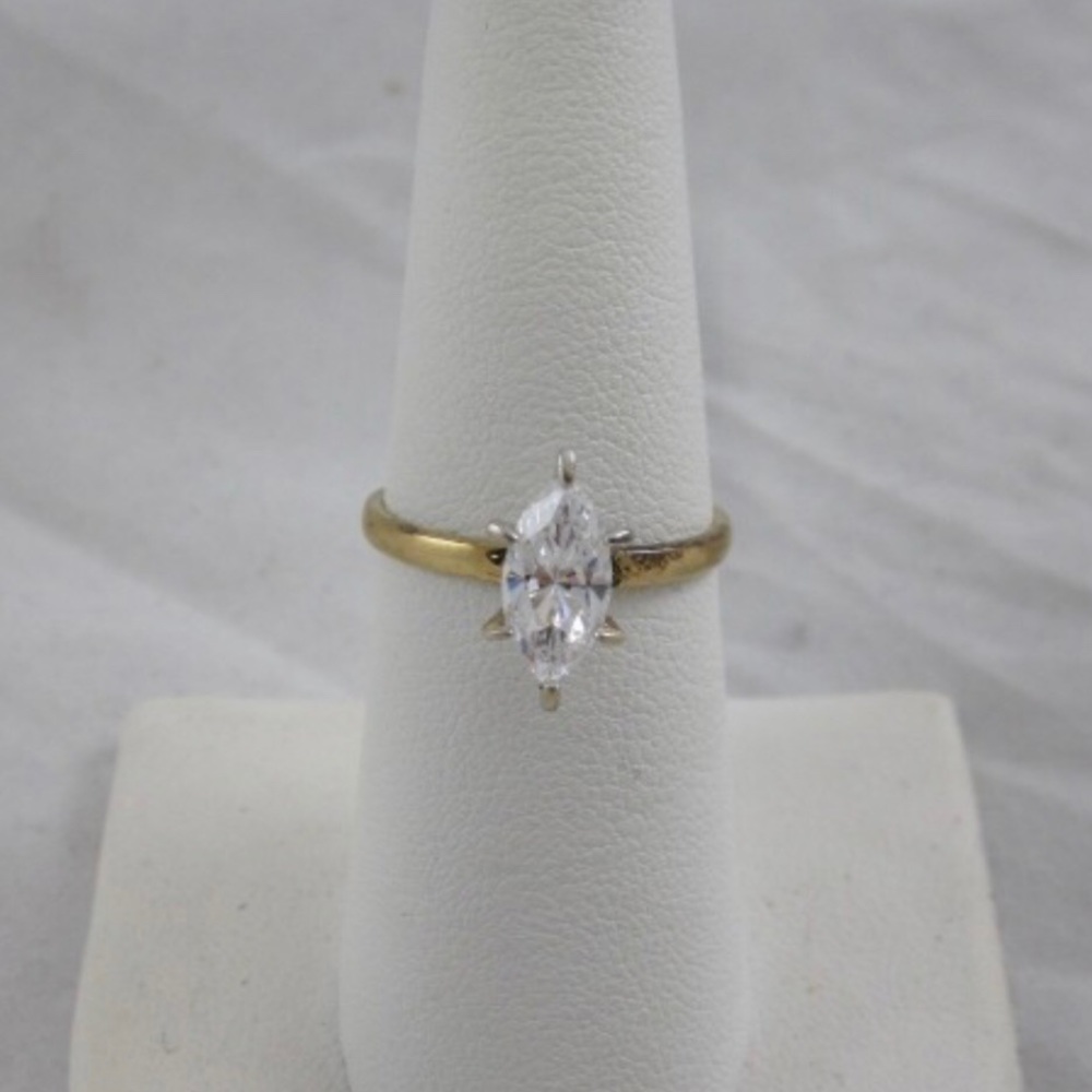 14k marquise cut stone ring